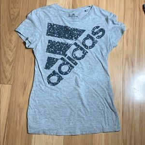 Adidas T-shirt